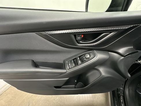 Certified 2022 Subaru Crosstrek 2.0i Premium image 16