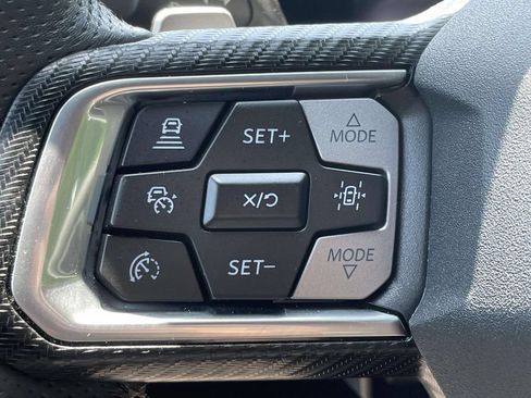 Used 2025 Ford Mustang GT Premium RWD image 19
