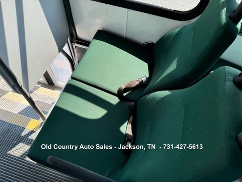 Used 2012 Ford F550 2WD Regular Cab Super Duty w/ Payload Upgrade Pkg image 55