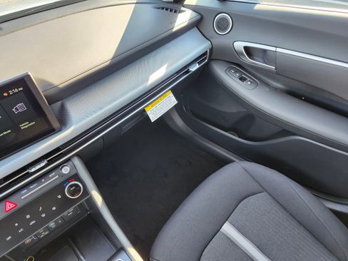 New 2026 Hyundai Sonata SEL FWD image 15