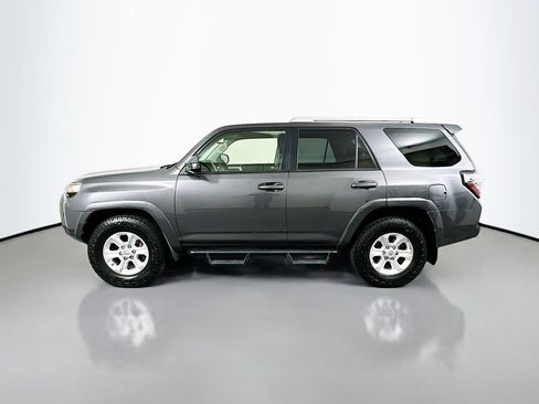 Used 2015 Toyota 4Runner SR5 image 8