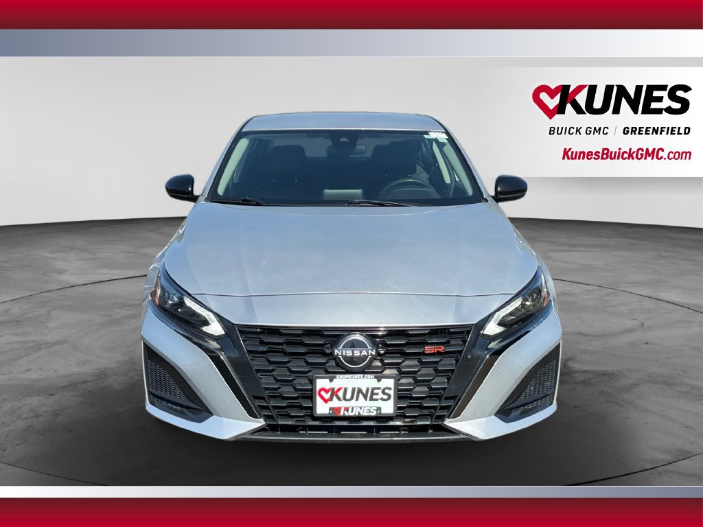 Used 2024 Nissan Altima 2.5 SR FWD image 4
