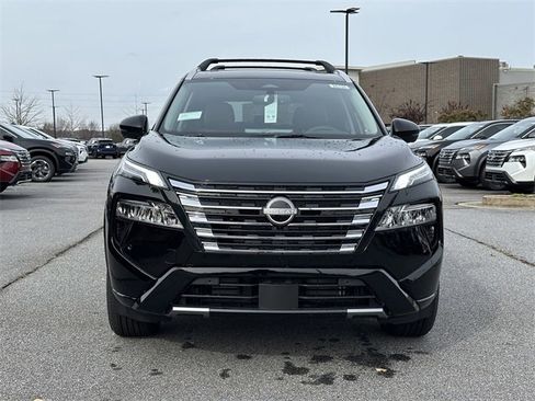 New 2026 Nissan Rogue Platinum image 2