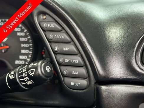 Used 2004 Chevrolet Corvette Convertible w/ Preferred Equipment Group RWD image 10