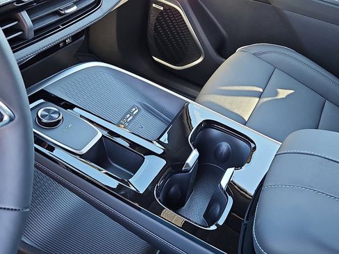 New 2026 Buick Enclave Preferred w/ Power Package FWD image 20