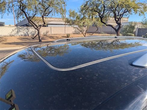 Used 2023 Jeep Grand Cherokee L Summit w/ Advanced Protech Group IV image 9