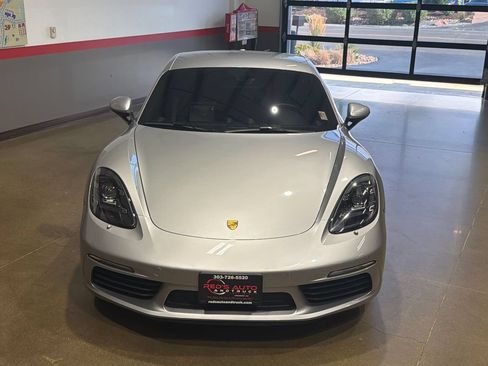 Used 2024 Porsche 718 Cayman RWD image 27