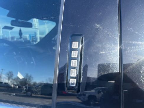 Used 2020 Ford F350 Platinum image 16