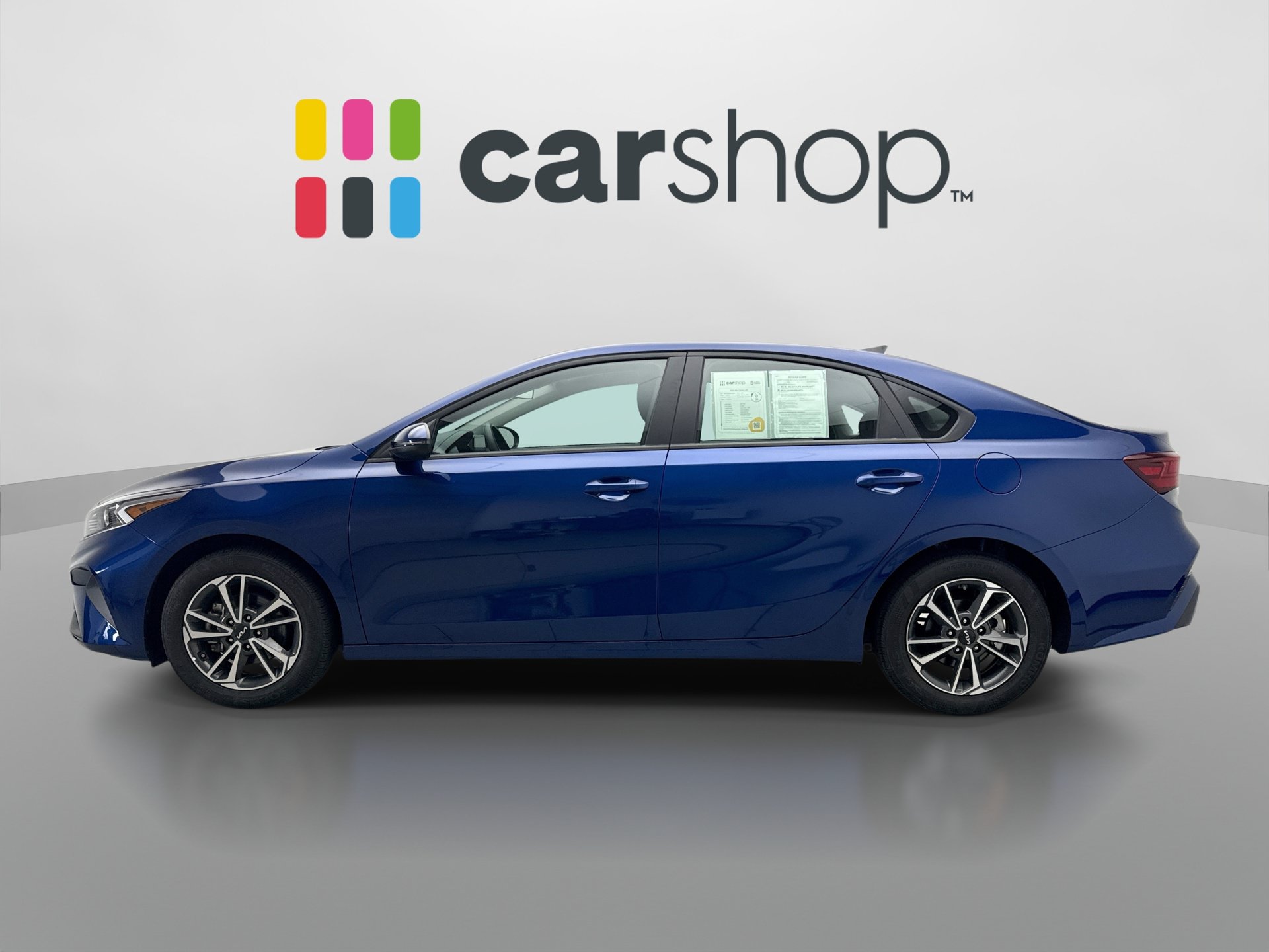 Used 2024 Kia Forte LXS w/ LXS Technology Package FWD image 2