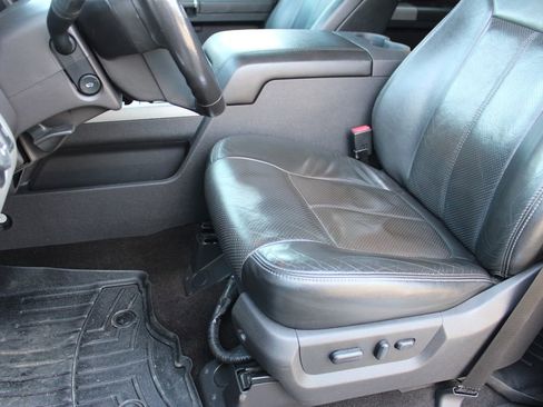 Used 2013 Ford F350 Lariat w/ Lariat Interior Pkg image 21