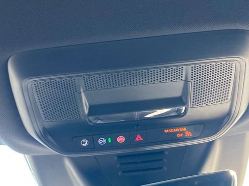 New 2026 Chevrolet Equinox EV RS image 16