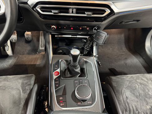 Used 2023 BMW M2 w/ Lighting Package RWD image 17