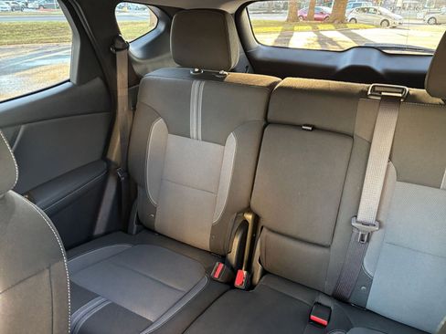 Used 2025 Chevrolet Blazer LT image 34