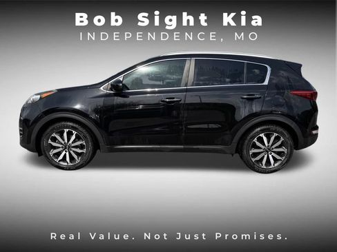 Certified 2017 Kia Sportage EX FWD image 6