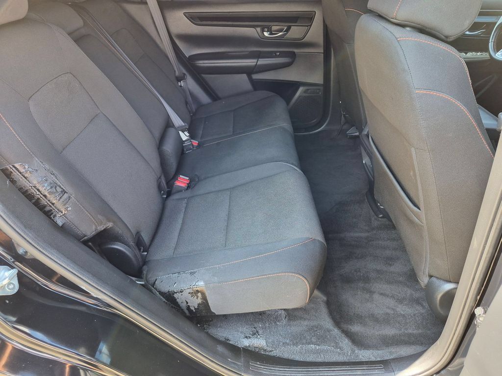Used 2025 Honda CR-V Sport image 18