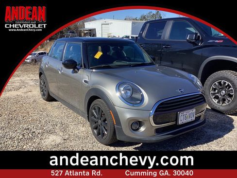 Used 2020 MINI Cooper 4-Door Hardtop image 1