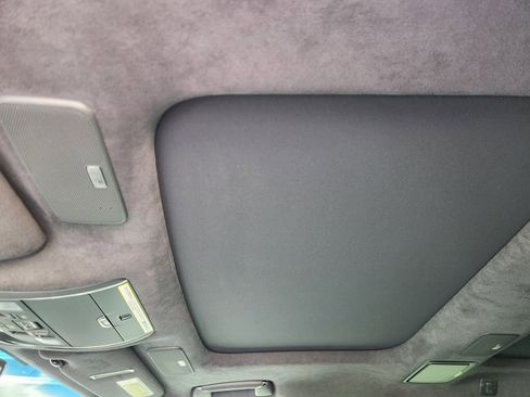 Used 2022 Lexus LS 500 AWD w/ Executive Package image 26