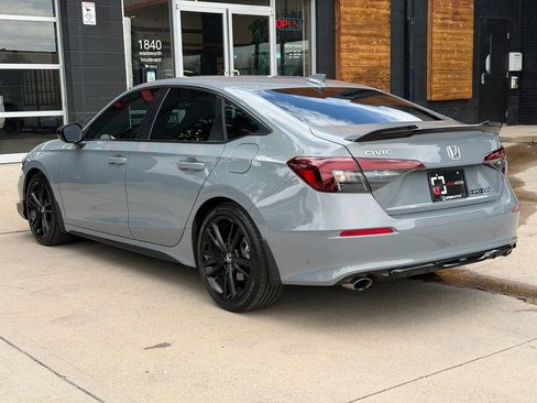Used 2025 Honda Civic Si image 3