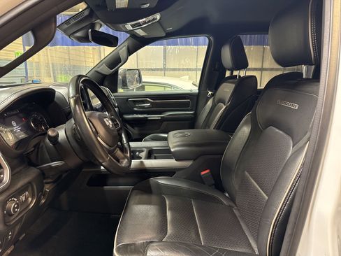 Used 2021 RAM 1500 Laramie w/ Sport Appearance Package image 10