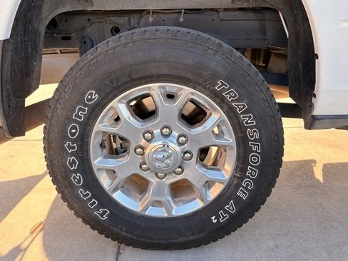 Used 2024 RAM 2500 Laramie AWD/4WD image 5