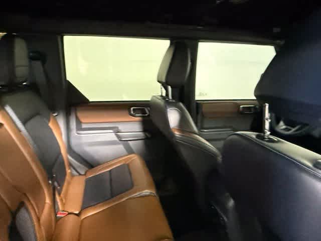 Used 2024 Ford Bronco Outer Banks AWD/4WD image 54
