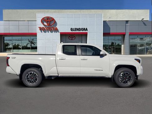 New 2026 Toyota Tacoma TRD Sport RWD image 2