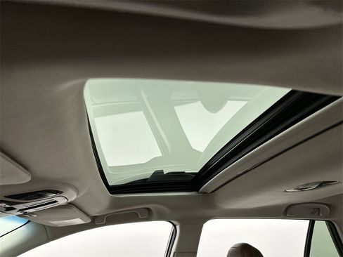 Used 2021 Subaru Outback Touring XT image 22