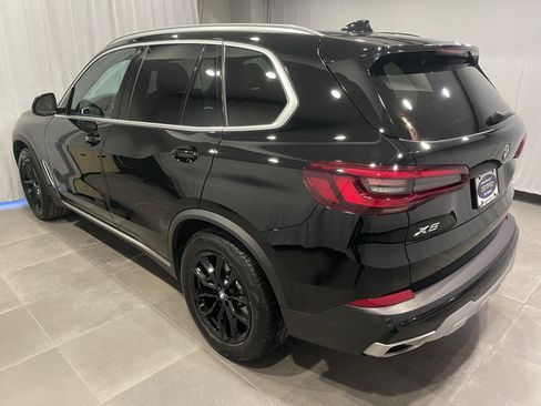 Used 2023 BMW X5 xDrive40i w/ Premium Package image 5