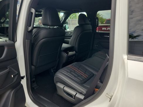 New 2026 Nissan Armada PRO-4X AWD/4WD image 10