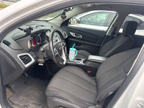 Used 2017 GMC Terrain SLE w/ Technology Package AWD/4WD image 10