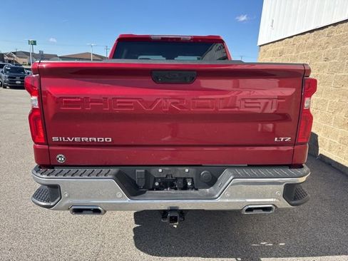 Used 2023 Chevrolet Silverado 1500 LTZ w/ Z71 Off-Road Package AWD/4WD image 6