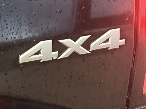 Used 2024 Nissan Frontier S w/ Technology Package image 10