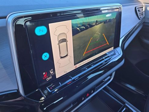 New 2026 Volkswagen Atlas Cross Sport SE AWD/4WD image 23