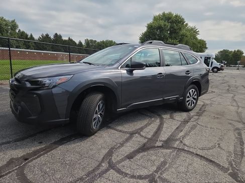 Used 2024 Subaru Outback AWD/4WD image 15