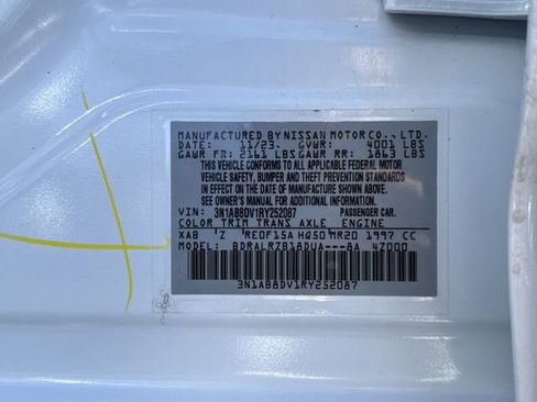 Certified 2024 Nissan Sentra SR image 28