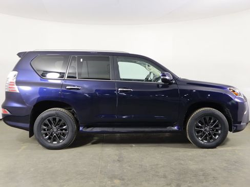 Used 2021 Lexus GX 460 Premium w/ Premium Package AWD/4WD image 42
