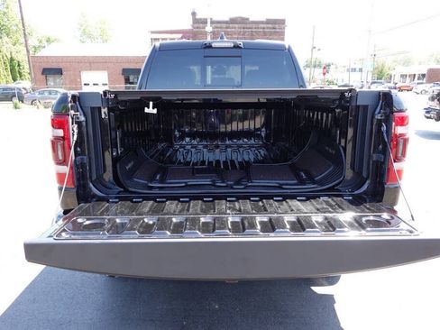 Used 2023 RAM 1500 Limited AWD/4WD image 29
