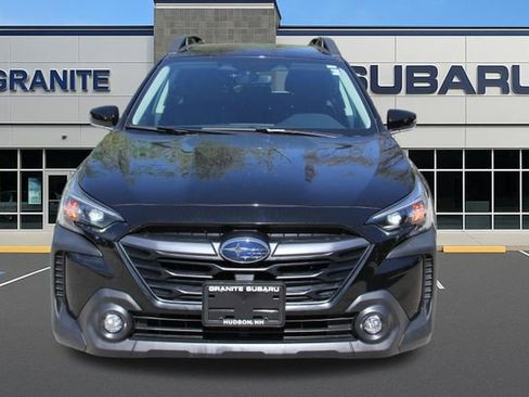 Certified 2025 Subaru Outback Premium AWD/4WD image 5