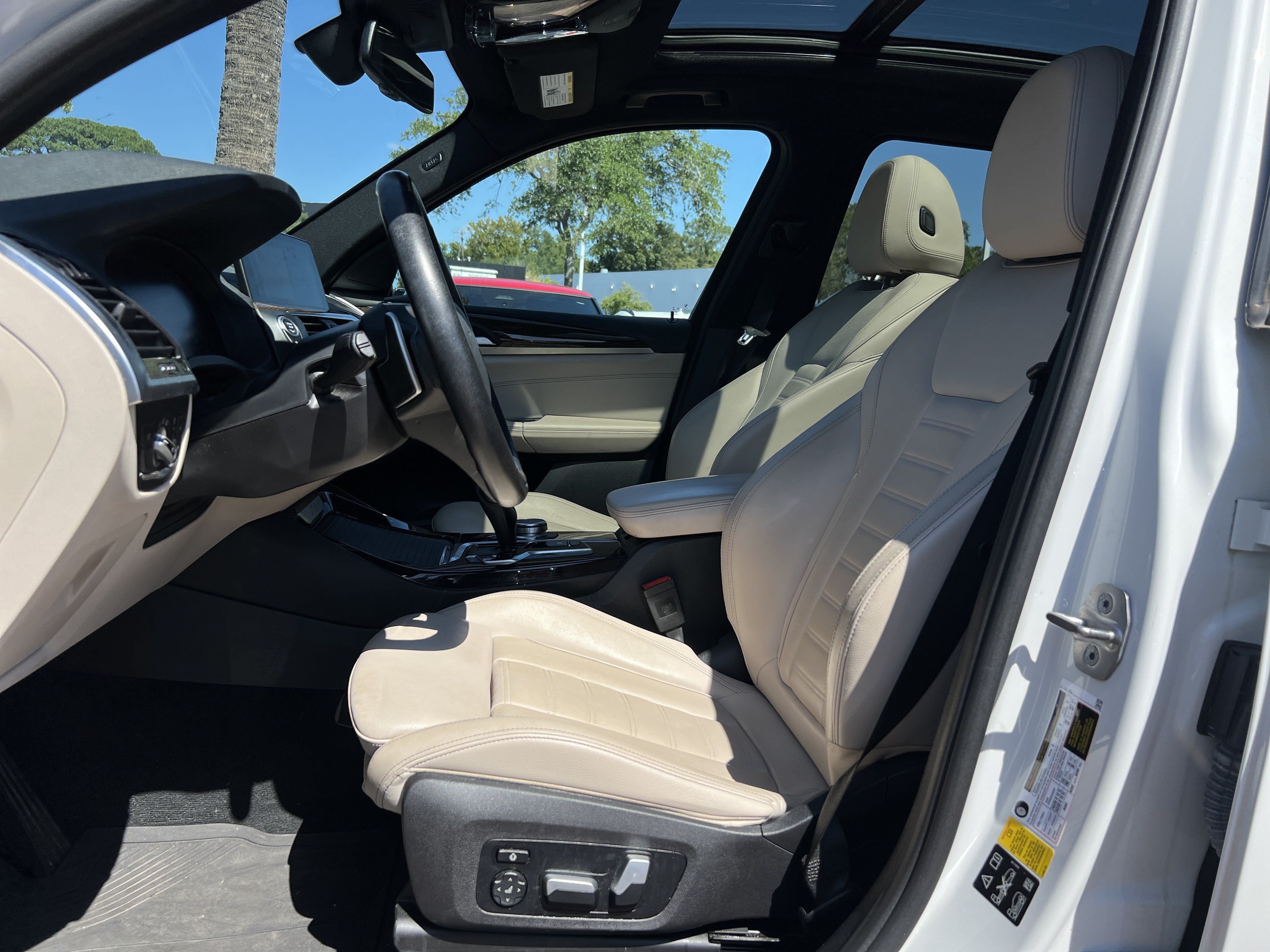 Used 2021 BMW X3 xDrive30i w/ Executive Package AWD/4WD image 16