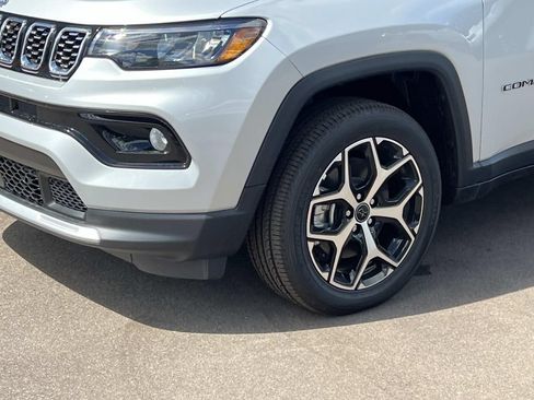 New 2026 Jeep Compass Limited AWD/4WD image 10