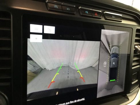 Used 2023 Ford F150 Lariat w/ Equipment Group 502A High image 11