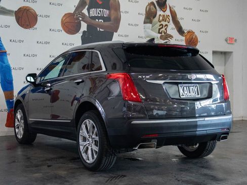 Used 2018 Cadillac XT5 Luxury w/ Driver Awareness Package FWD image 23