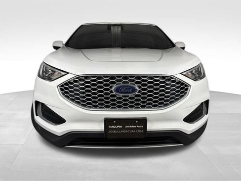Used 2023 Ford Edge SEL image 3