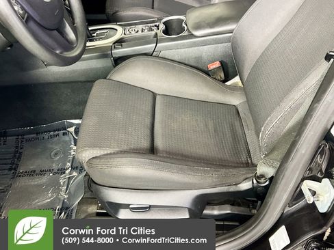 Used 2009 Pontiac G8 w/ Comfort And Sound Package RWD image 21
