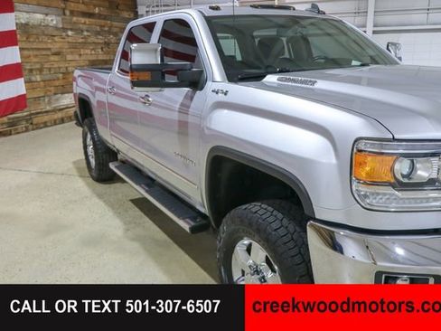 Used 2019 GMC Sierra 2500 SLT w/ Duramax Plus Package AWD/4WD image 29
