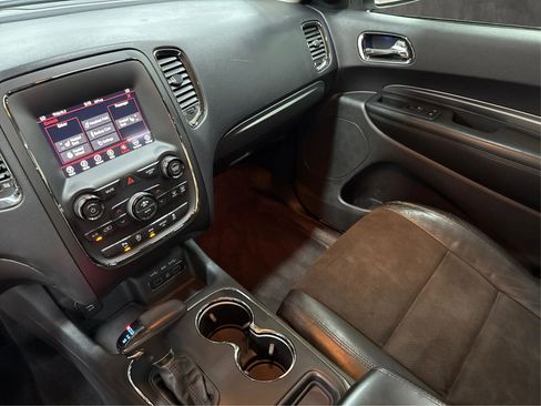 Used 2018 Dodge Durango GT image 35