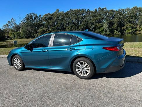 Certified 2025 Toyota Camry LE image 3