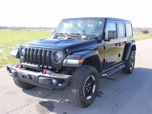 Used 2020 Jeep Wrangler Unlimited Rubicon w/ Uconnect 4C Nav & Sound Group image 3