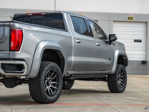 Used 2021 GMC Sierra 1500 SLT w/ SLT Premium Plus Package image 18