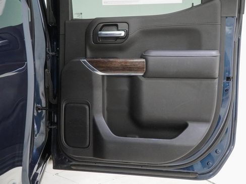 Used 2021 GMC Sierra 1500 Elevation image 39
